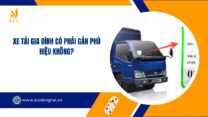 Xe tải gia đình có phải gắn phù hiệu không